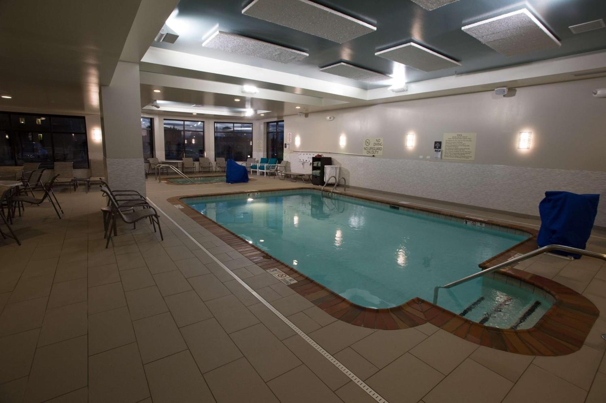 Hilton Garden Inn Bolingbrook I-55 Dış mekan fotoğraf